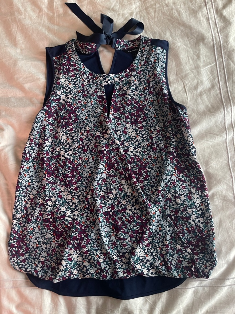 41 Hawthorn Navy and Burgundy Floral Tie-Back Tank